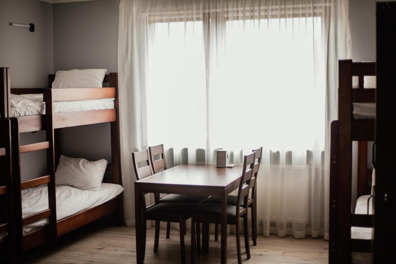 Forsage Hostel Uzhhorod Bagian luar foto